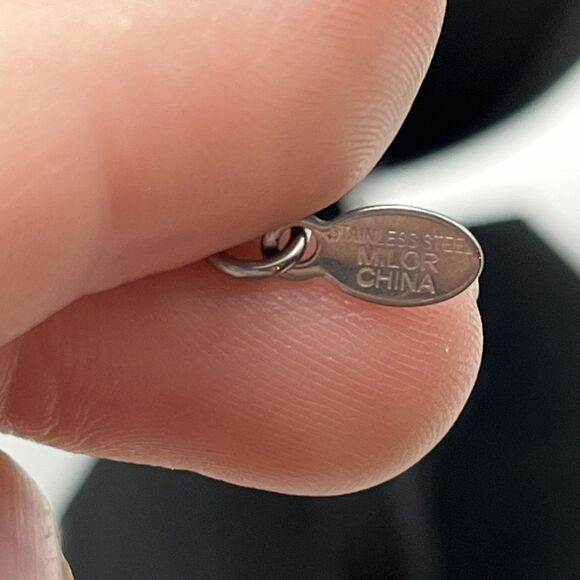 Vintage Milor Stainless Steel China Round Hammered Disc Necklace - Picture 6 of 6